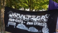 Banner am Jamnitzerplatz in Nürnberg